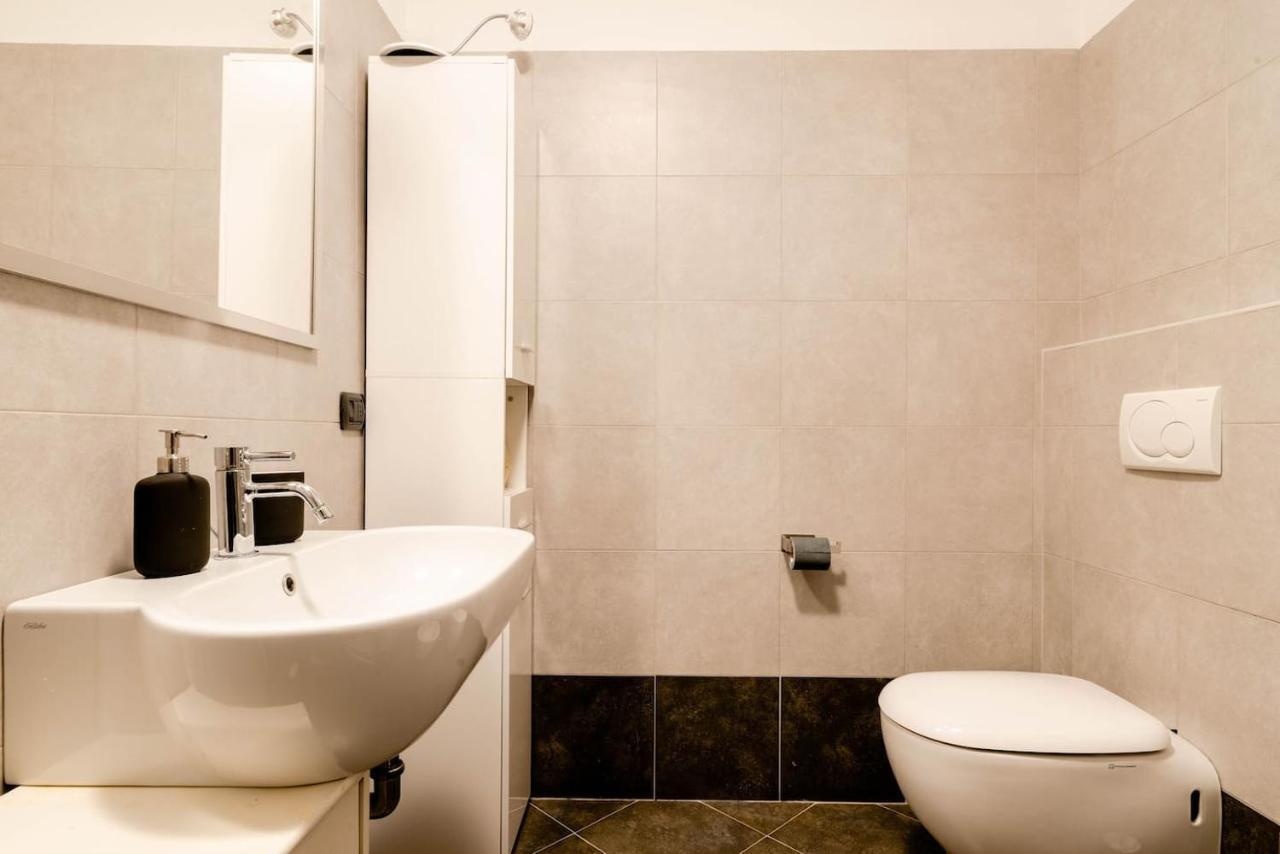 Central Studio Apartment - 24H Self Checkin Milano Eksteriør bilde